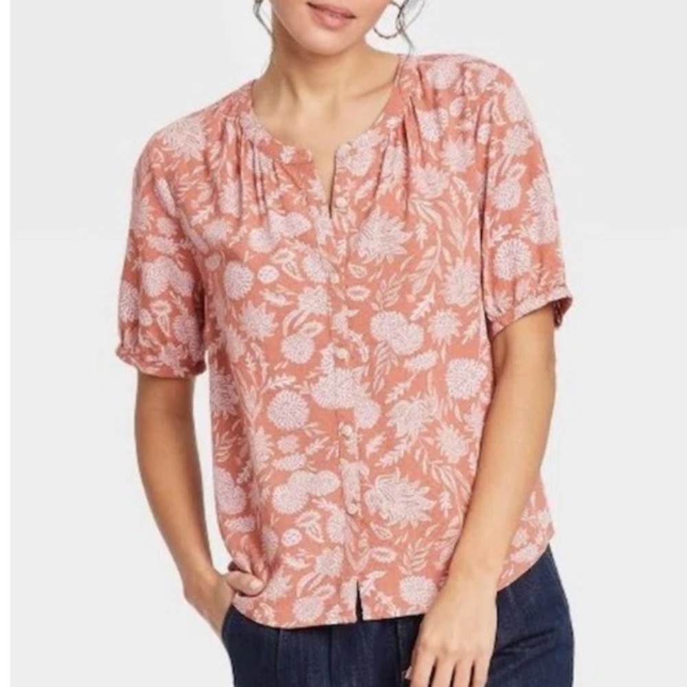 Universal Thread Women’s Short Sleeve Tie-Front Button-Down Blouse‎